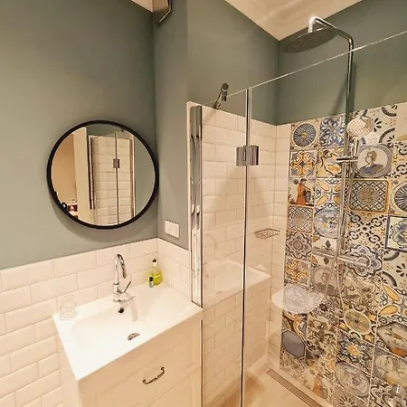 Friedrich 4* クニッテルフェルト